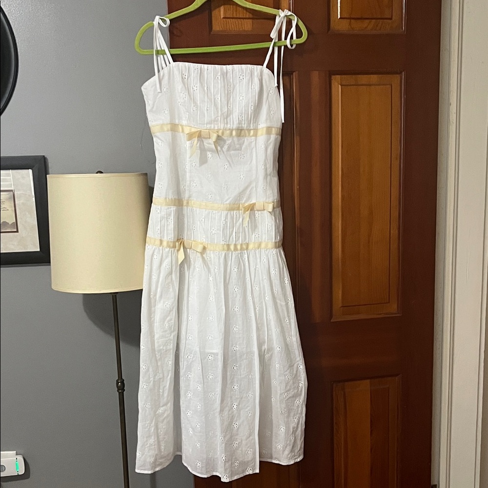 Entro White and Cream Midi Dress